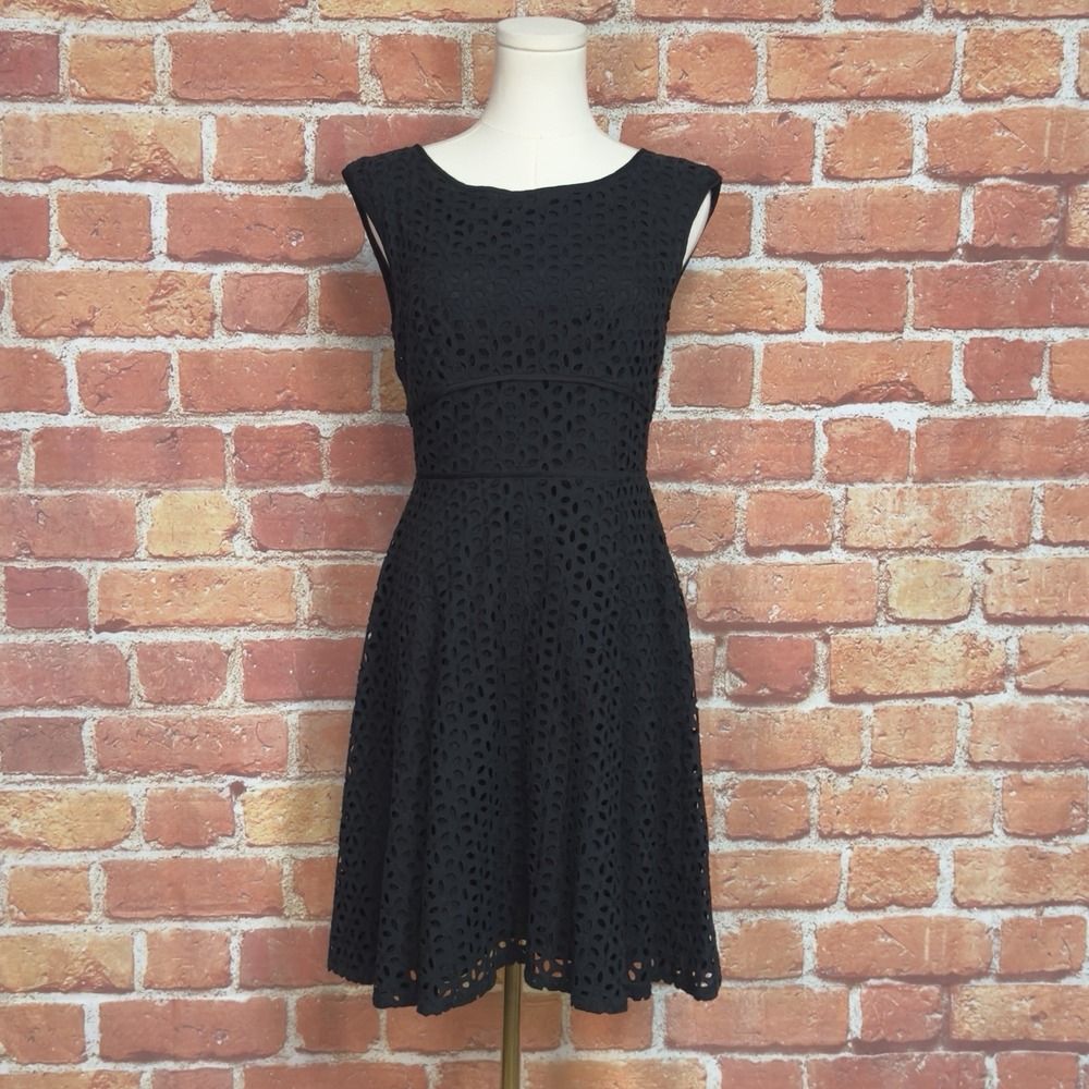 Ann Taylor Loft Black A-Line Fit & Flare Dress 100% Cotton Knee Length Size 0
